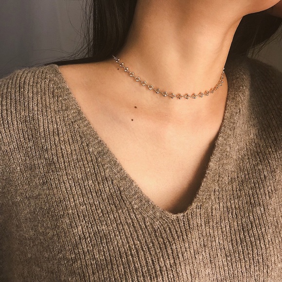 Dainty Minimalist Gold Chocker - Picture 2 of 5